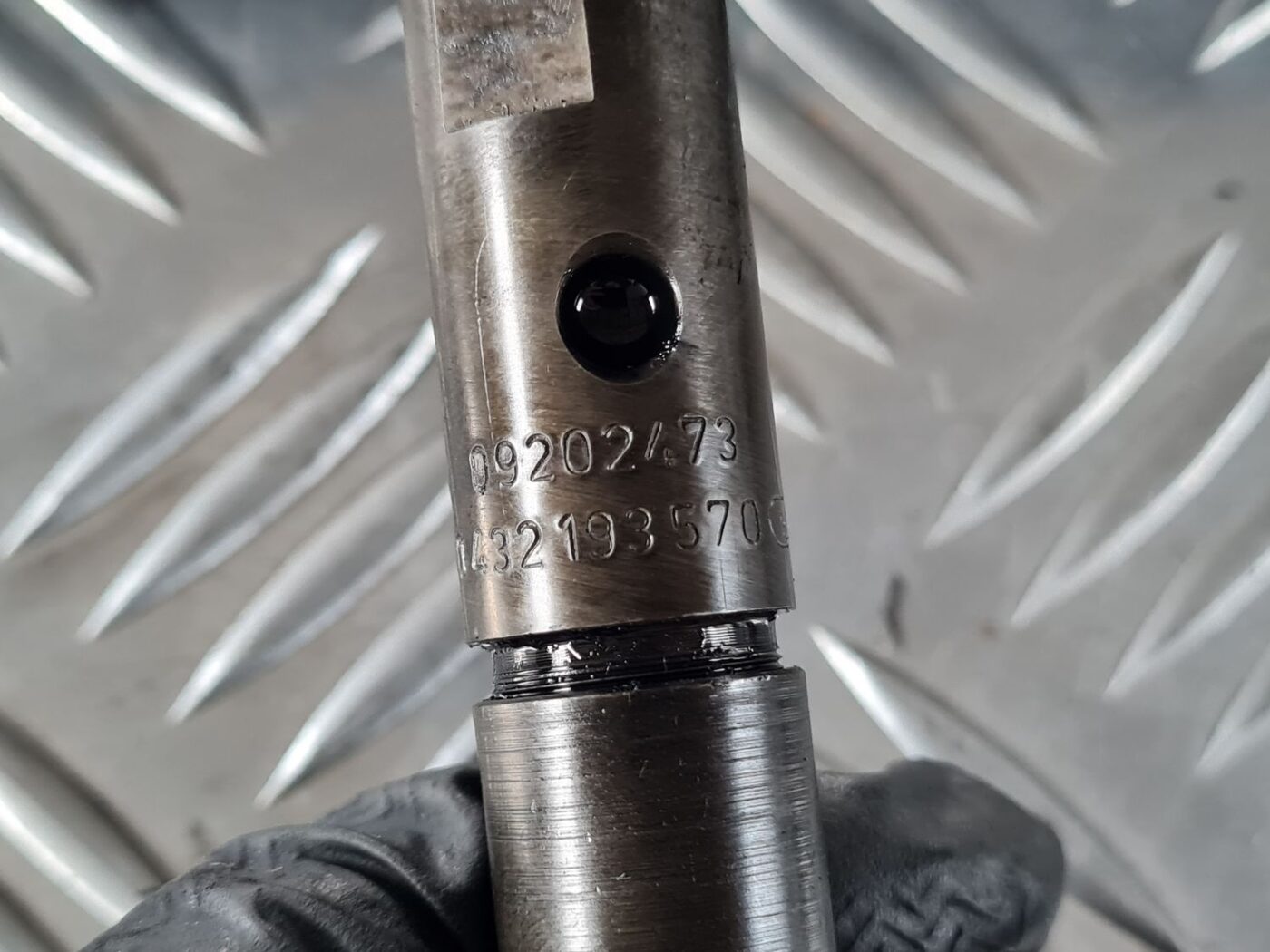 Degvielas smidzinātājs priekš SAAB 9-5 1999 4 Degvielas smidzinātājs priekš SAAB 9-5 1999