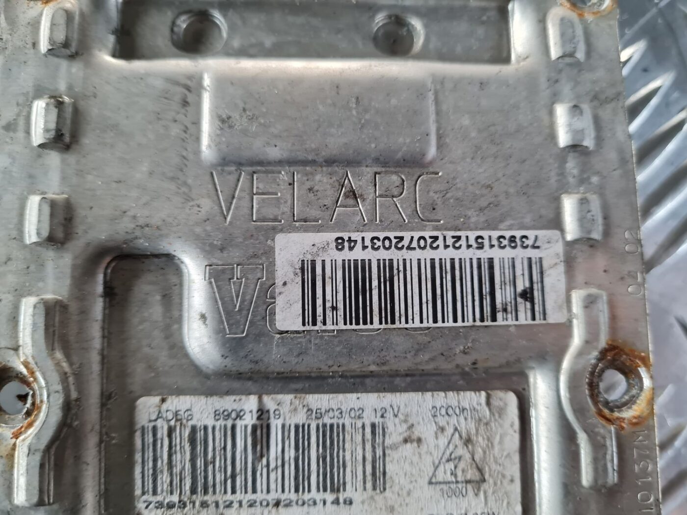 Ksenona vadības bloks priekš SAAB 9-5 1999 5 Ksenona vadības bloks priekš SAAB 9-5 1999