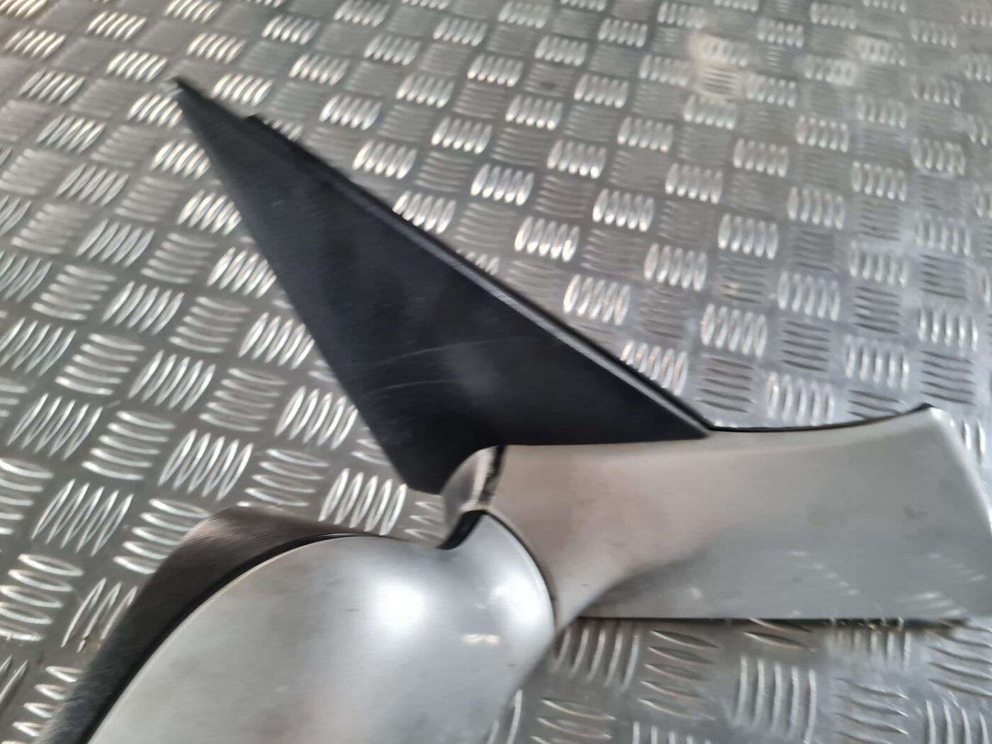 Ārējais spogulis, pa labi priekš SAAB 9-5 1999 9 Ārējais spogulis, pa labi priekš SAAB 9-5 1999