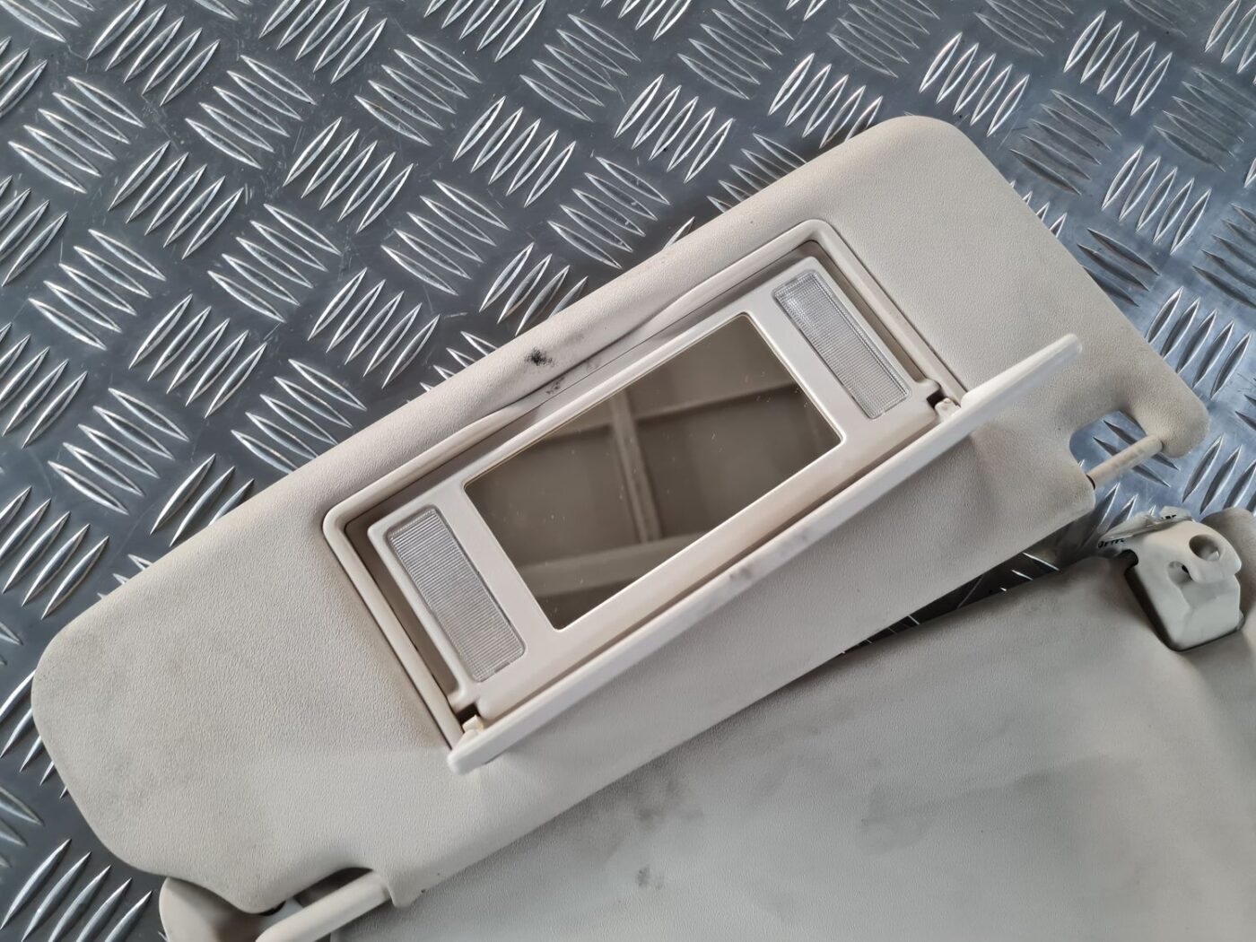 Saules aizsargs priekš SAAB 9-5 1999 5 Saules aizsargs priekš SAAB 9-5 1999