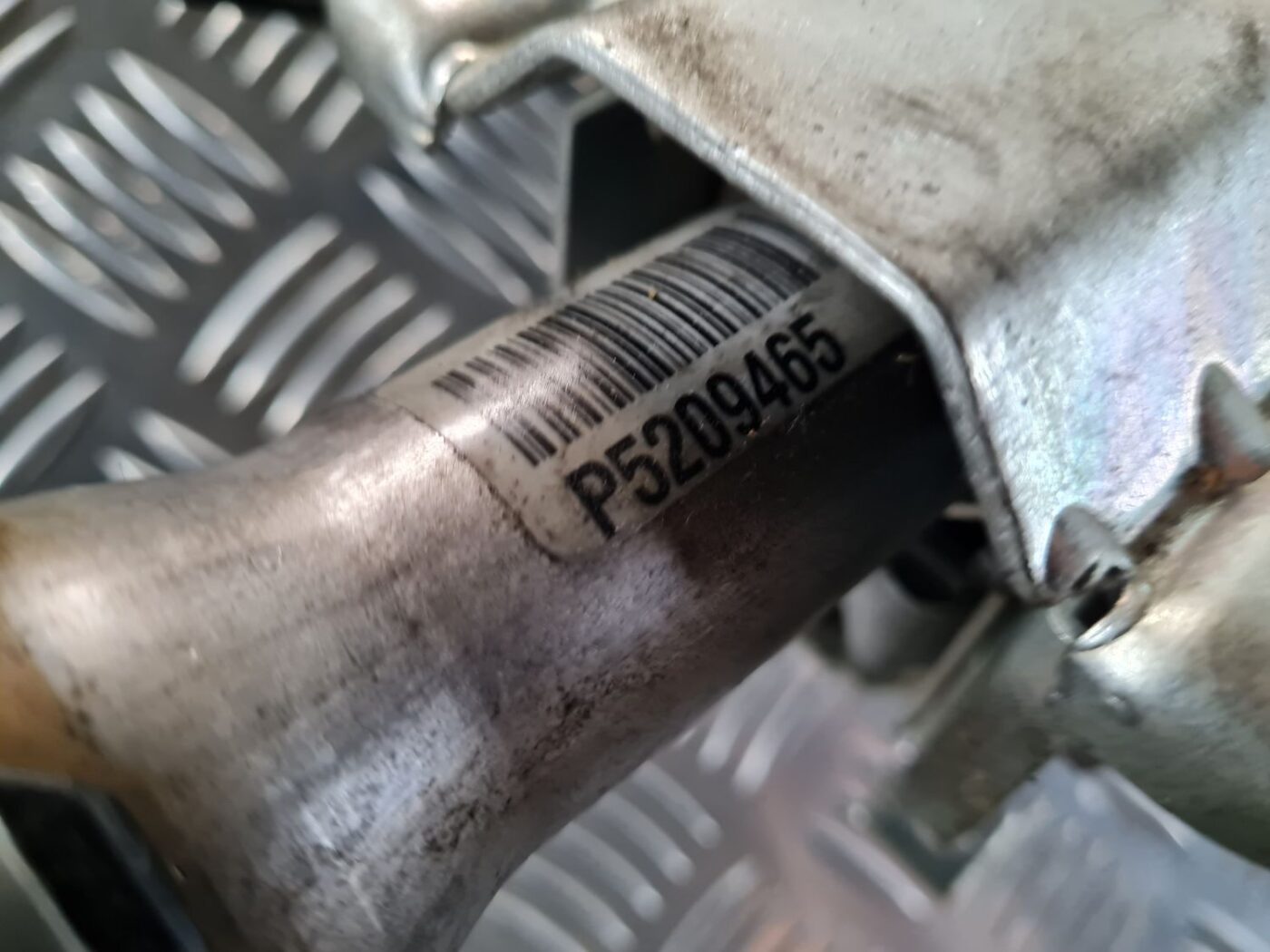 Stūres statne priekš SAAB 9-5 1999 2 Stūres statne priekš SAAB 9-5 1999