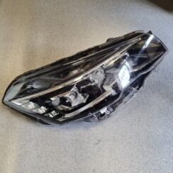 Priekšējais labais lukturis priekš PEUGEOT 508 2015-2017