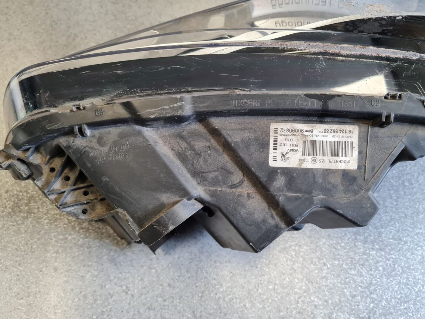 Priekšējais labais lukturis priekš PEUGEOT 508 2015-2017 17 Priekšējais labais lukturis priekš PEUGEOT 508 2015-2017