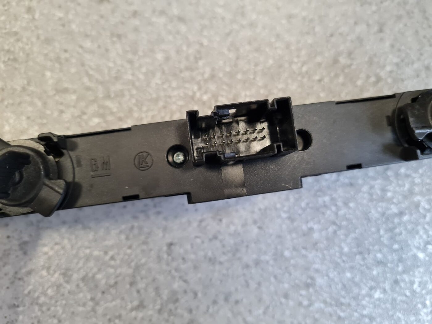 Mērinstrumentu paneļa pārslēgšanas pogas priekš OPEL ASTRA H 2005 GREEN 4 Mērinstrumentu paneļa pārslēgšanas pogas priekš OPEL ASTRA H 2005 GREEN