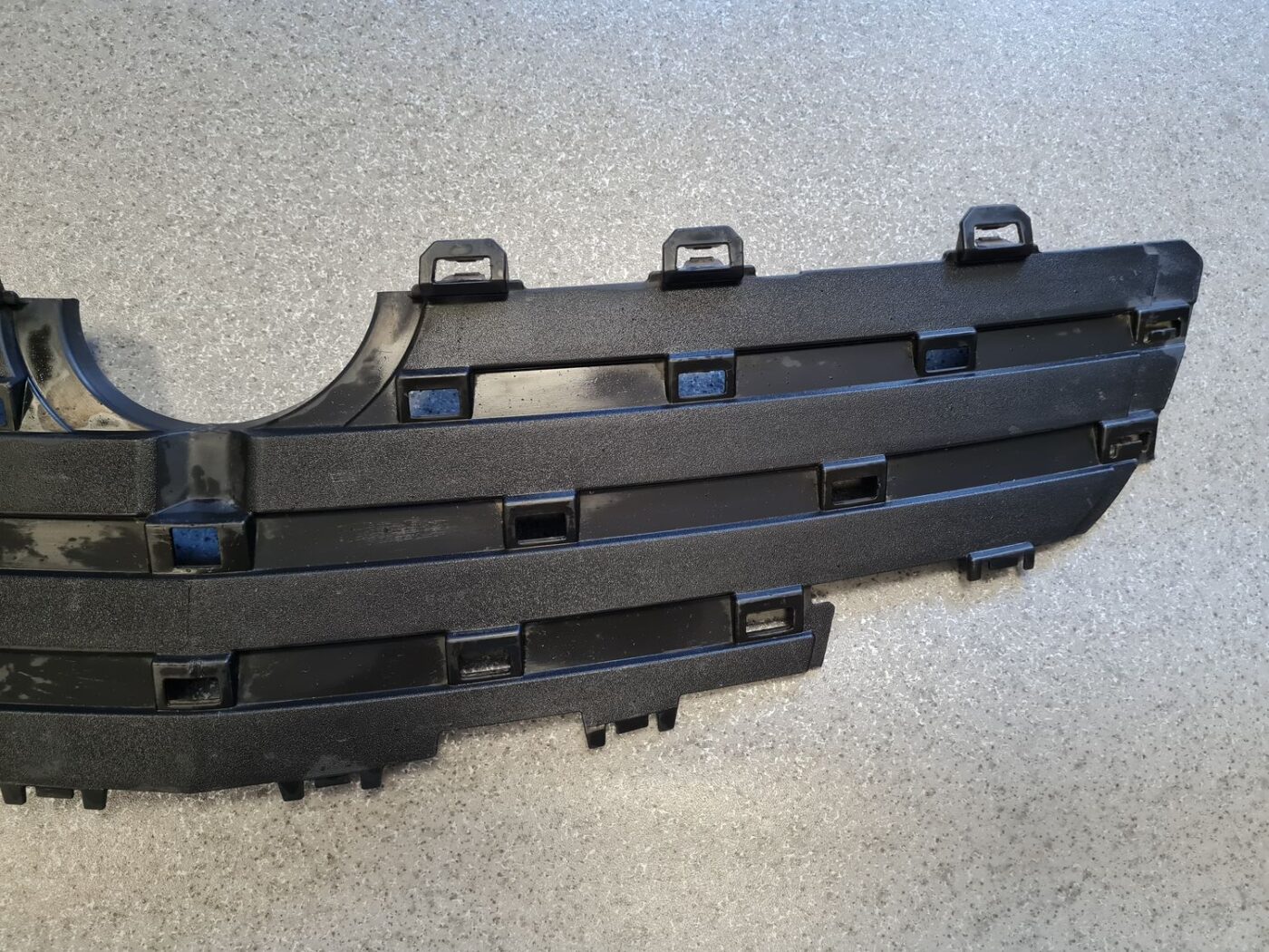 Bufera reste priekš OPEL INSIGNIA SPORTS TOURER 2010 11 Bufera reste priekš OPEL INSIGNIA SPORTS TOURER 2010