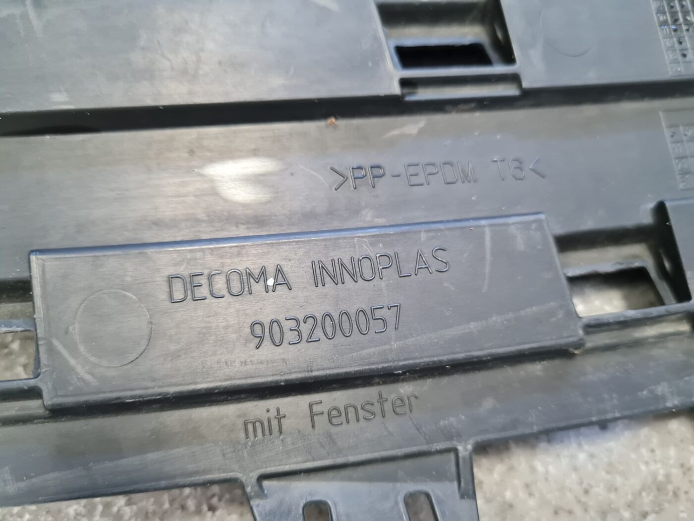 Bufera reste priekš OPEL INSIGNIA SPORTS TOURER 2010 3 Bufera reste priekš OPEL INSIGNIA SPORTS TOURER 2010