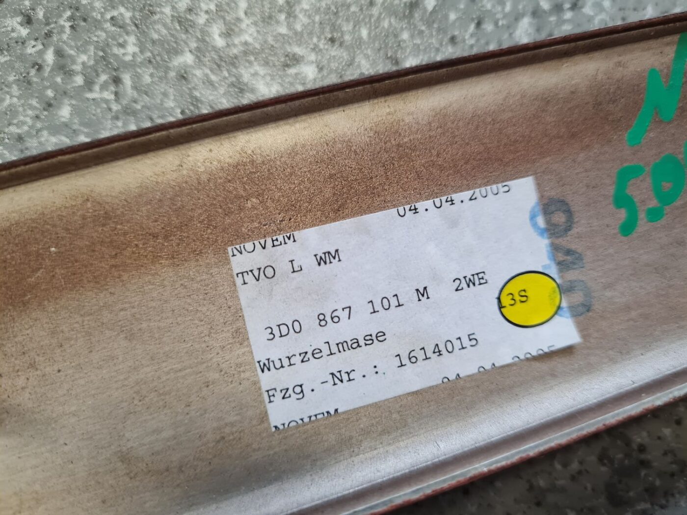 Durvju apdares uzlika priekš VW PHAETON 2005 5 Durvju apdares uzlika priekš VW PHAETON 2005