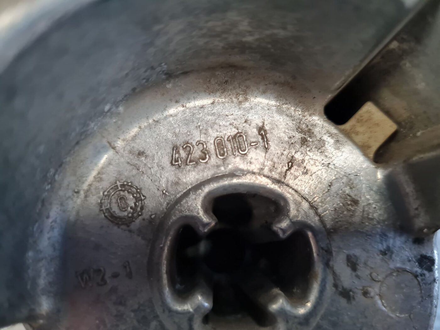 Spriegotājrullītis priekš VOLVO V70 1997 3 Spriegotājrullītis priekš VOLVO V70 1997