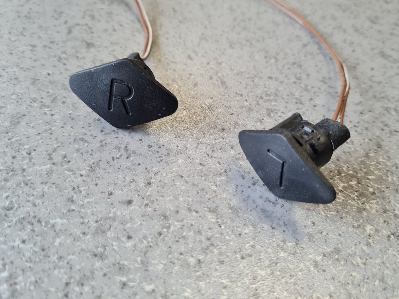 Stūres poga priekš OPEL ZAFIRA 2002 2 Stūres poga priekš OPEL ZAFIRA 2002