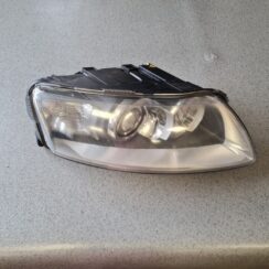 Priekšējais labais lukturis priekš AUDI A6 AVANT 2006