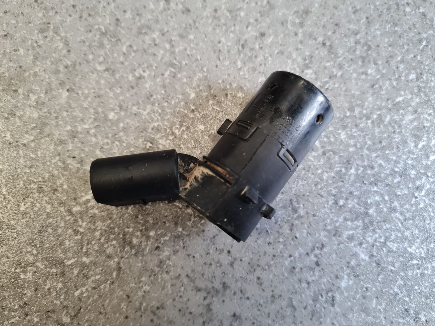 Parkošanās devējs priekš AUDI A4 2007 2 Parkošanās devējs priekš AUDI A4 2007