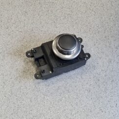 Multimēdijas pārslēgšanas slēdzis priekš BMW 530D E61 2006 TOURING TITANSILVER