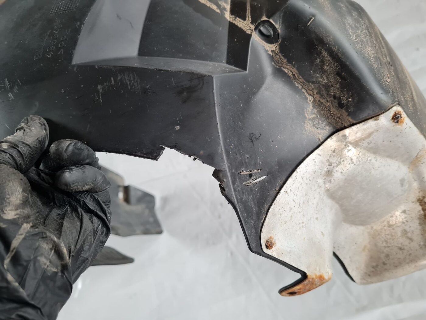 Aizmugurējais labais paspārns priekš SAAB 9-5 1999 3 Aizmugurējais labais paspārns priekš SAAB 9-5 1999