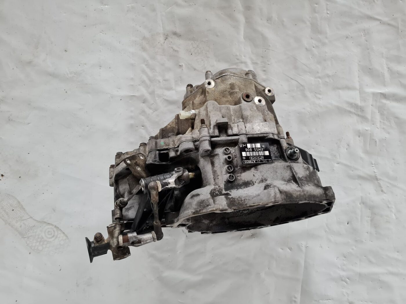 Mehāniska pārnesumkārba priekš SAAB 9-5 1999 2 Mehāniska pārnesumkārba priekš SAAB 9-5 1999