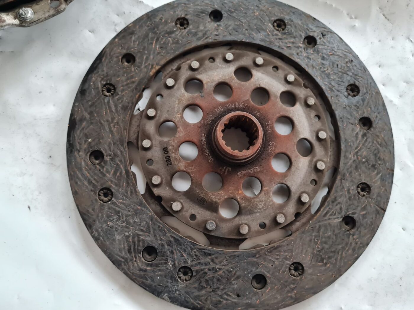 Sajūga komplekts priekš SAAB 9-5 1999 3 Sajūga komplekts priekš SAAB 9-5 1999