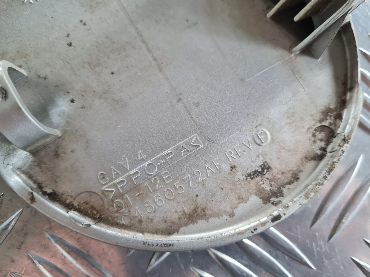 Degvielas tvertnes vāks priekš CHRYSLER VOYAGER 2006 3 Degvielas tvertnes vāks priekš CHRYSLER VOYAGER 2006