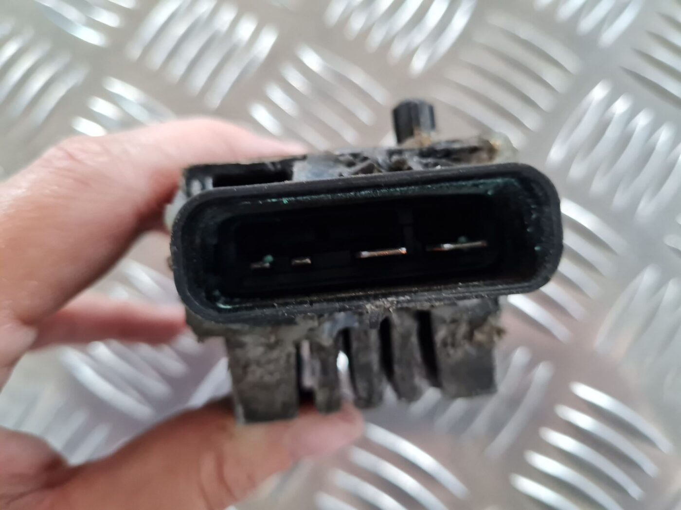 Salona ventilatora rezistors priekš CHRYSLER VOYAGER 2006 3 Salona ventilatora rezistors priekš CHRYSLER VOYAGER 2006