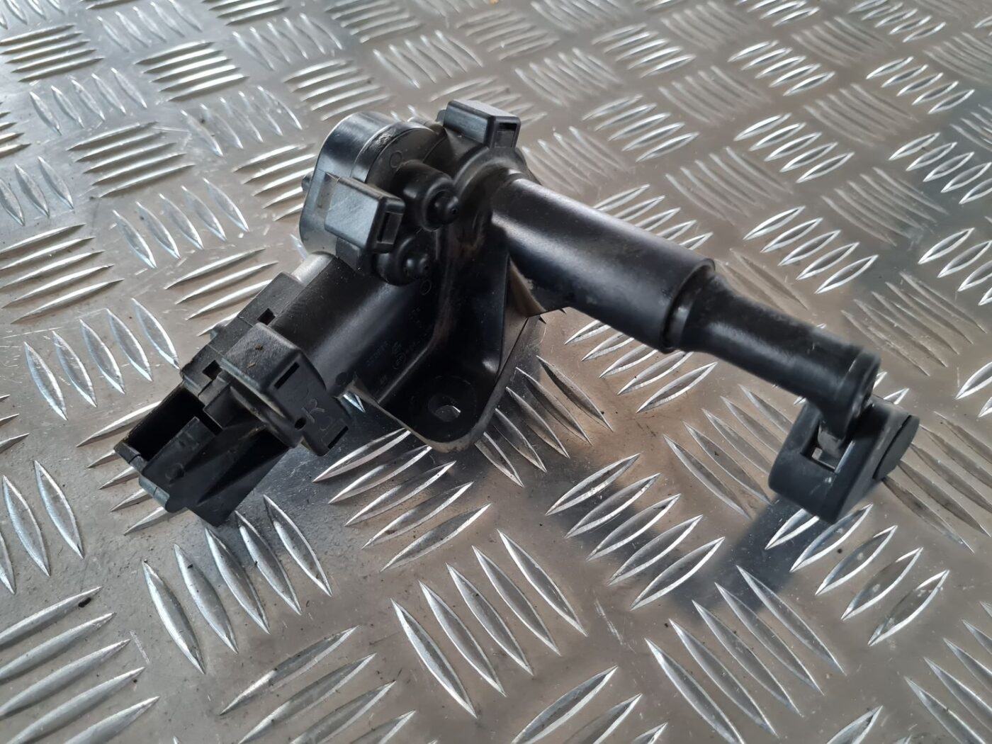 Sānu stikla atvēršanas mehānisms priekš CHRYSLER VOYAGER 2006 2 Sānu stikla atvēršanas mehānisms priekš CHRYSLER VOYAGER 2006