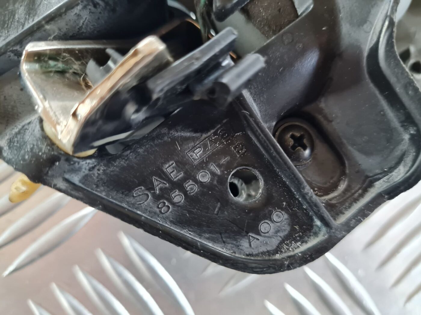 Salona durvju rokturis, priekšējais labais priekš CHRYSLER VOYAGER 2006 5 Salona durvju rokturis, priekšējais labais priekš CHRYSLER VOYAGER 2006