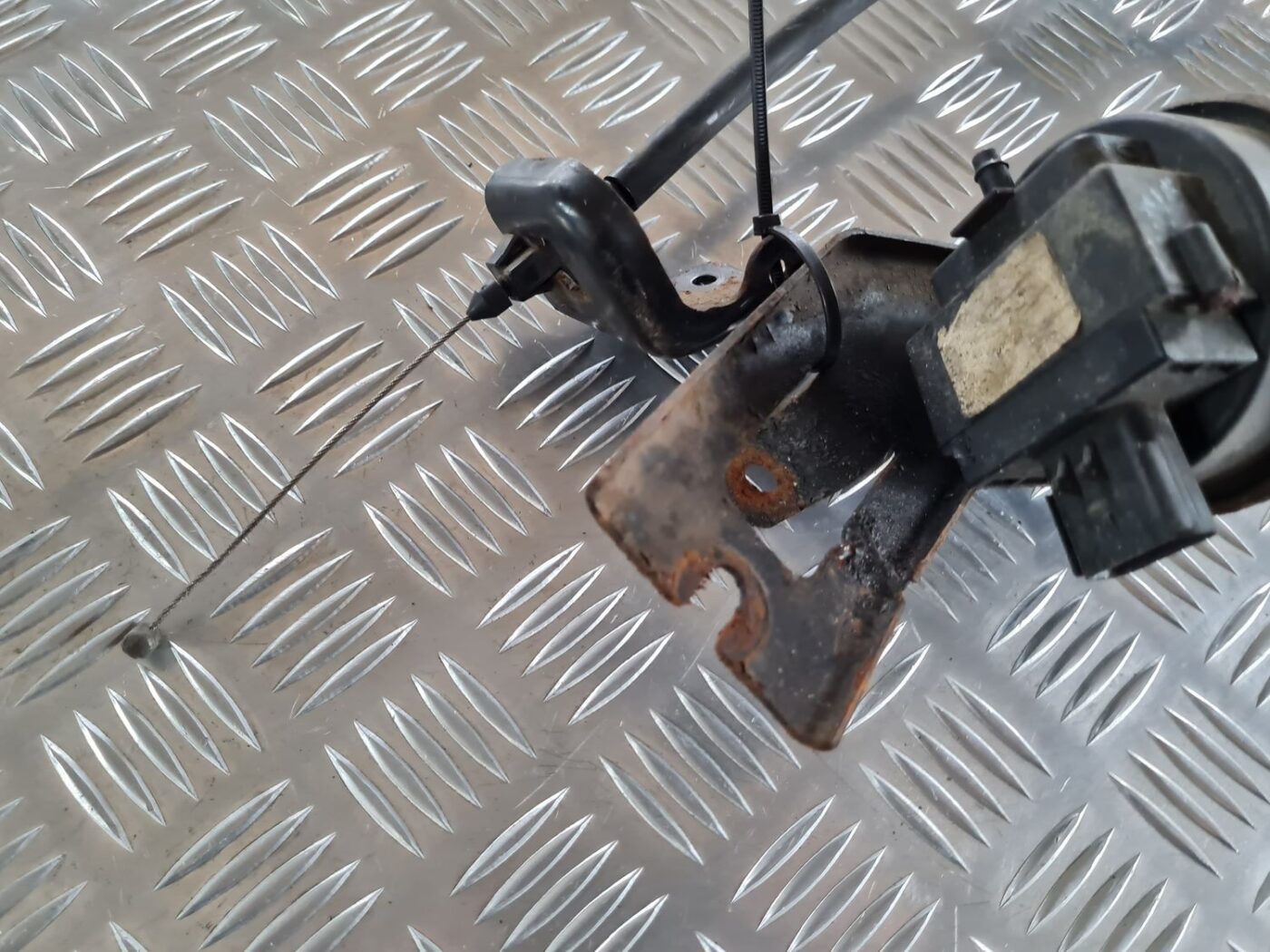 Kruīza kontroles ātruma motors priekš CHRYSLER VOYAGER 2006 6 Kruīza kontroles ātruma motors priekš CHRYSLER VOYAGER 2006