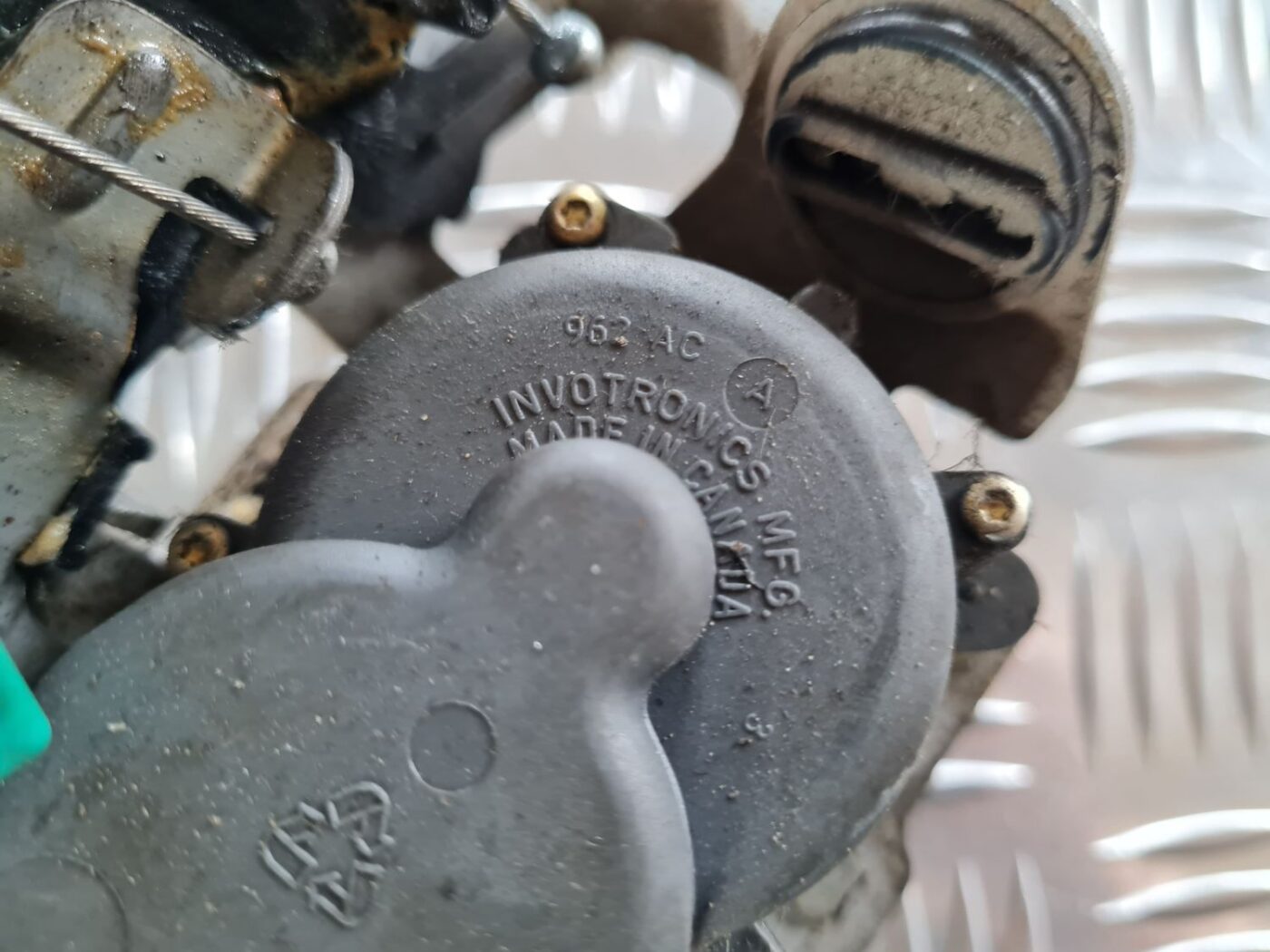 Aizmugurējo labo durvju slēdzene priekš CHRYSLER VOYAGER 2006 6 Aizmugurējo labo durvju slēdzene priekš CHRYSLER VOYAGER 2006