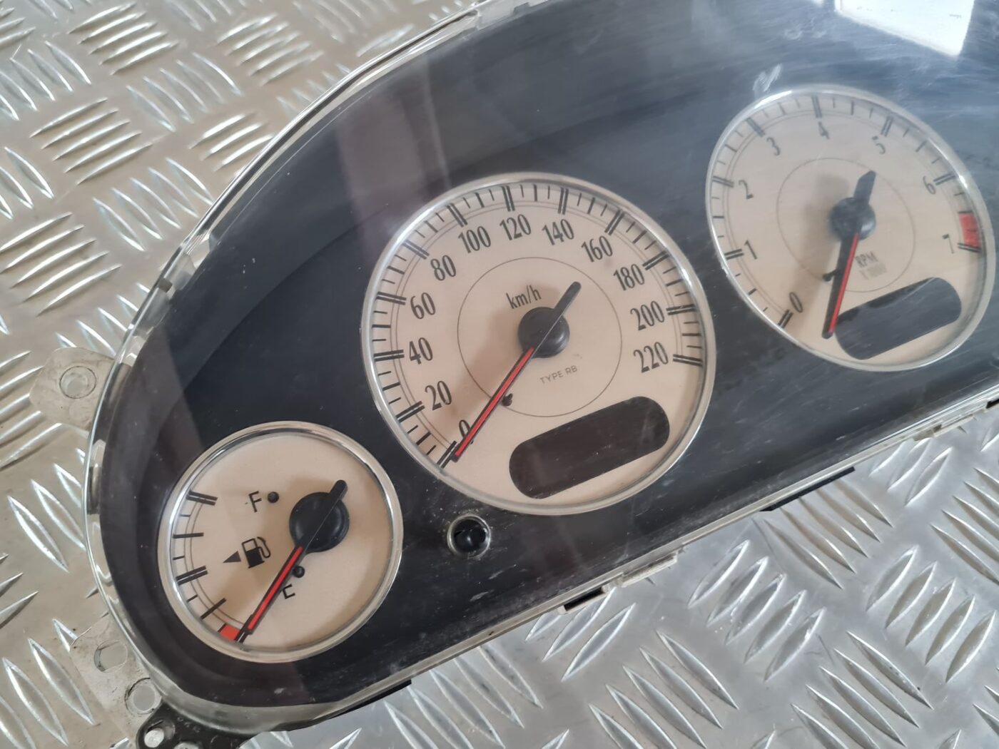 Spidometrs priekš CHRYSLER VOYAGER 2006 2 Spidometrs priekš CHRYSLER VOYAGER 2006