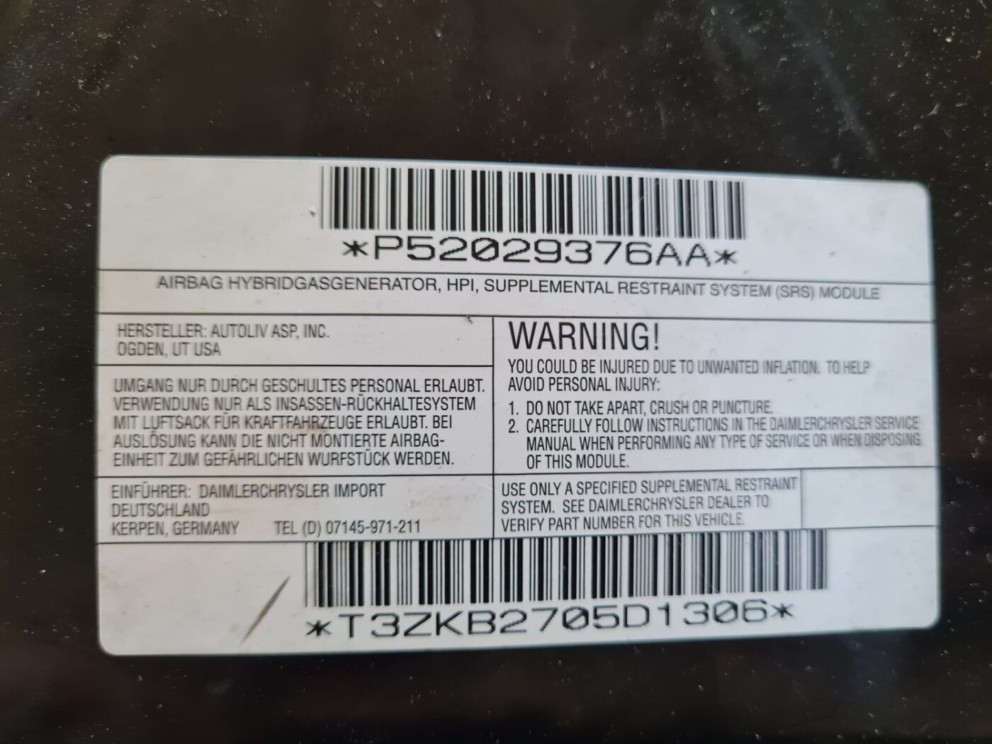 Šofera ceļgalu drošības spilvens priekš CHRYSLER VOYAGER 2006 2 Šofera ceļgalu drošības spilvens priekš CHRYSLER VOYAGER 2006