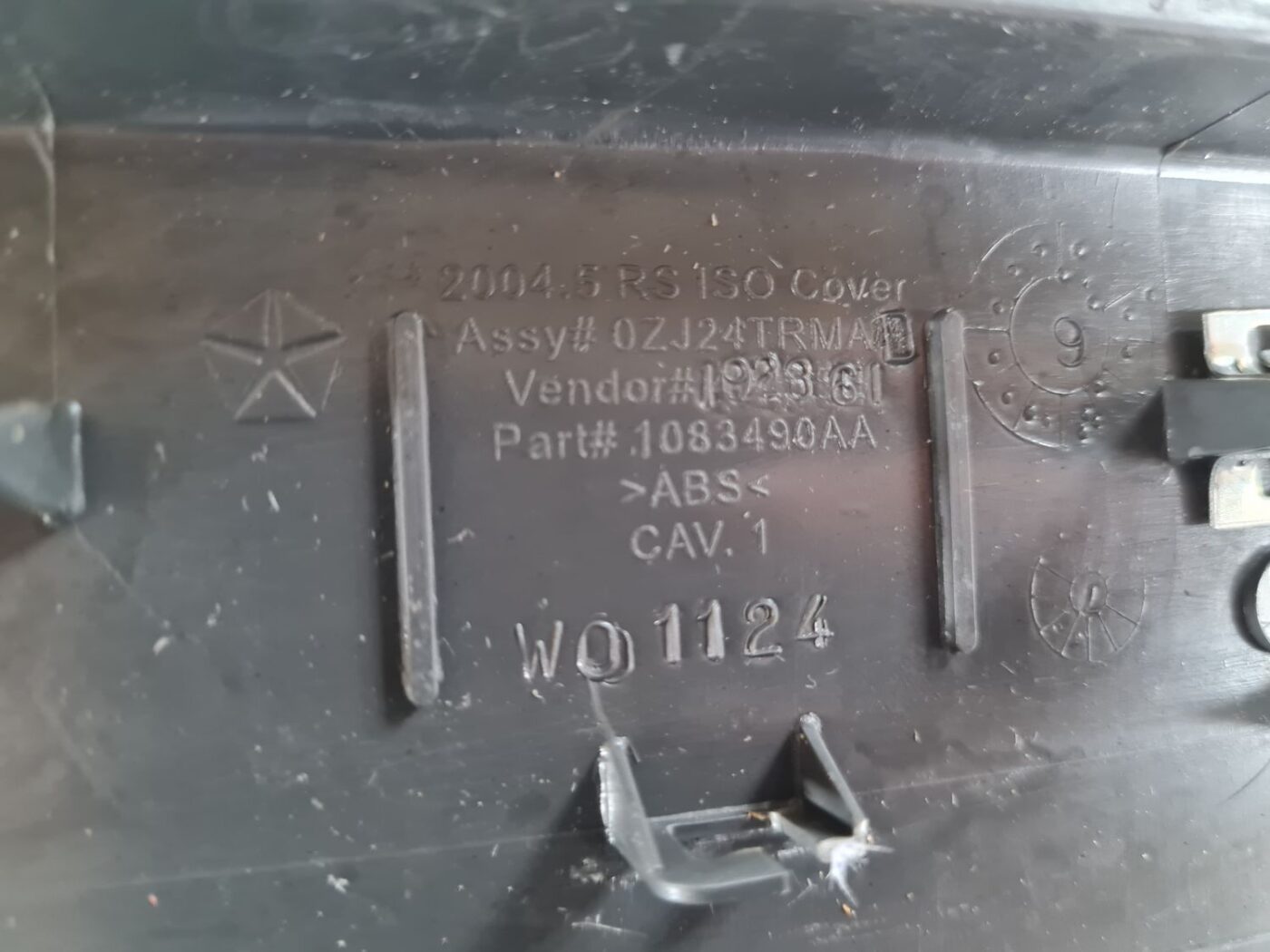 Durvju apdares uzlika priekš CHRYSLER VOYAGER 2006 3 Durvju apdares uzlika priekš CHRYSLER VOYAGER 2006