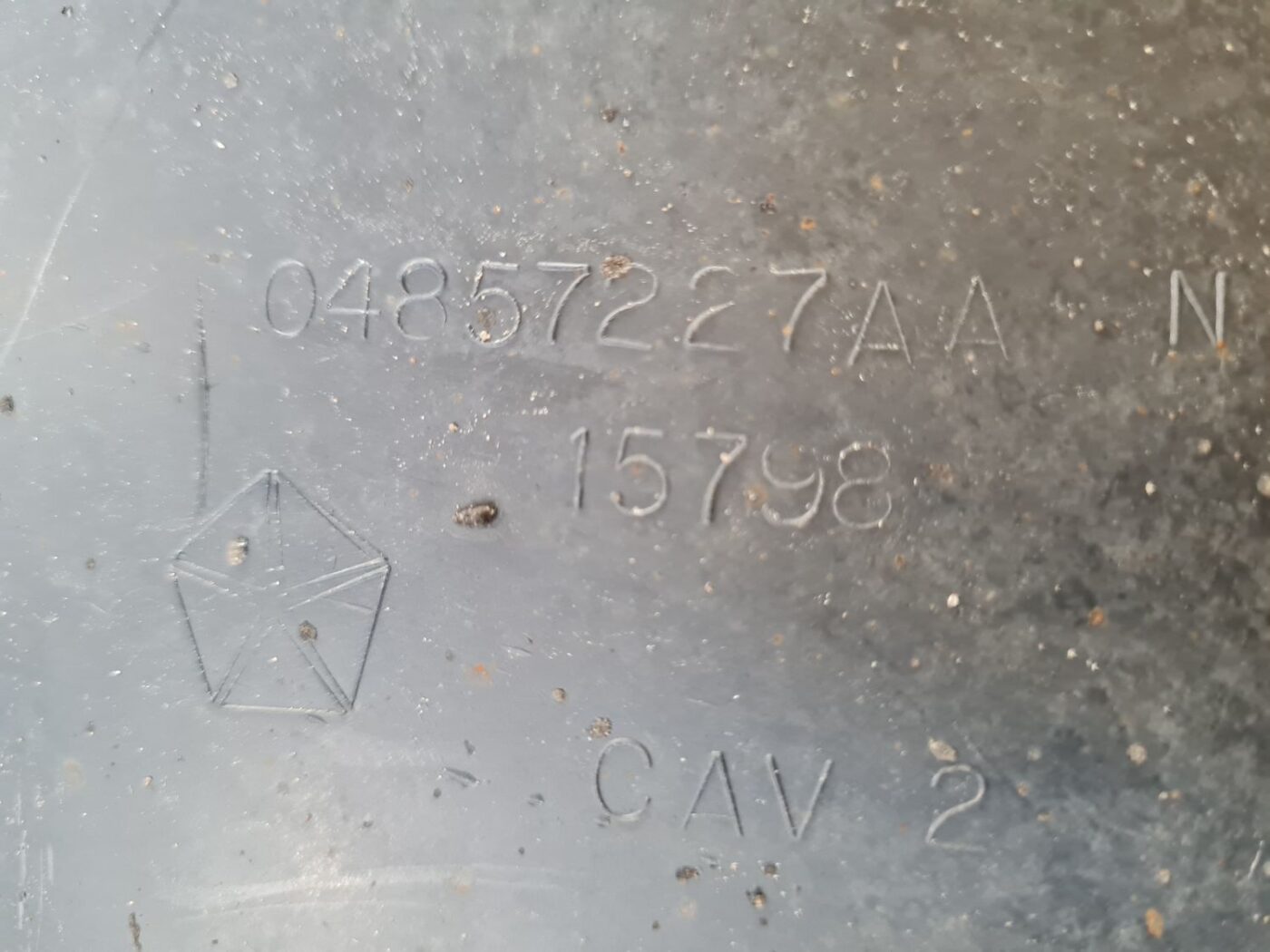 Aizmugurējais kreisais paspārns priekš CHRYSLER VOYAGER 2006 4 Aizmugurējais kreisais paspārns priekš CHRYSLER VOYAGER 2006