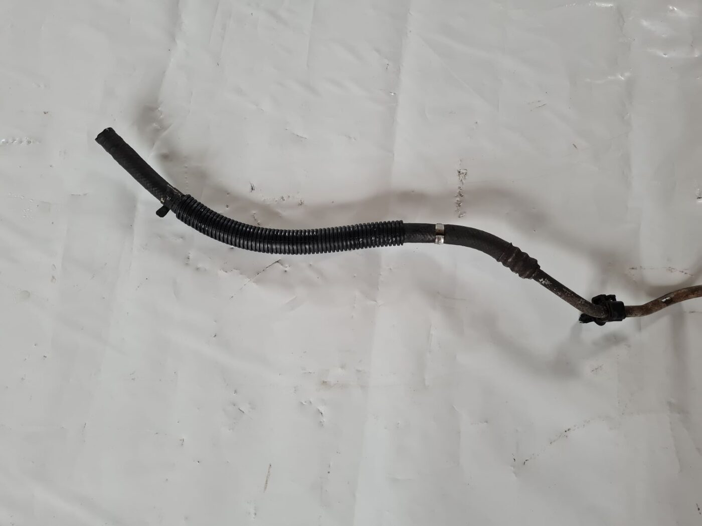 Hidrauliska pastiprinātāja caurule priekš CHRYSLER VOYAGER 2006 2 Hidrauliska pastiprinātāja caurule priekš CHRYSLER VOYAGER 2006