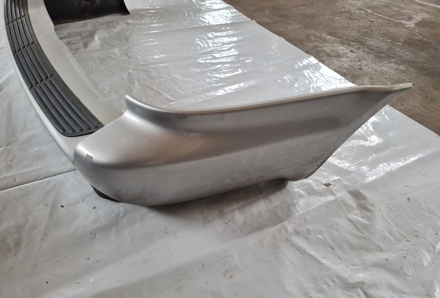 Aizmugures buferis priekš CHRYSLER VOYAGER 2006 17 Aizmugures buferis priekš CHRYSLER VOYAGER 2006