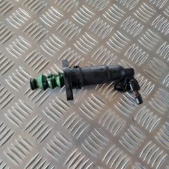 Sajūga palīgcilindrs priekš VW GOLF IV 1999