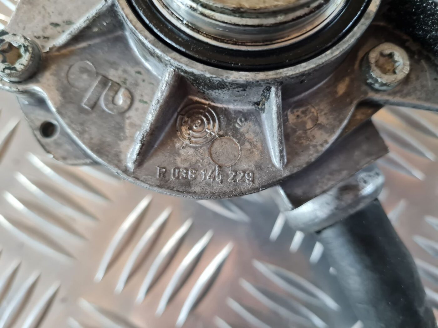 Vakuuma sūknis priekš VW GOLF IV 1999 3 Vakuuma sūknis priekš VW GOLF IV 1999