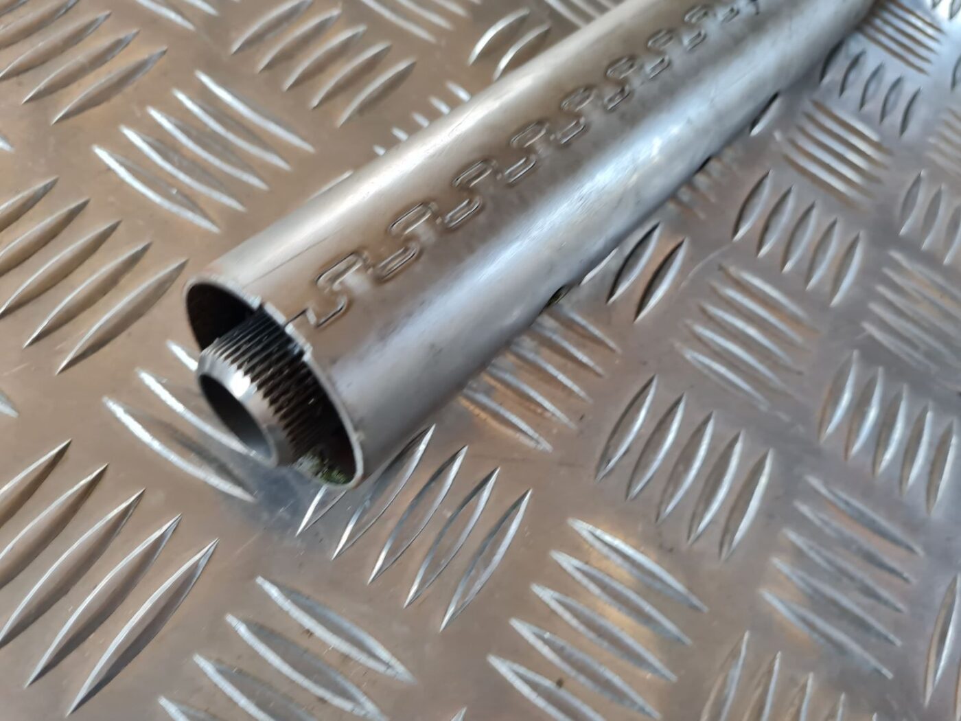 Stūres statnes kardāns priekš VW GOLF IV 1999 2 Stūres statnes kardāns priekš VW GOLF IV 1999