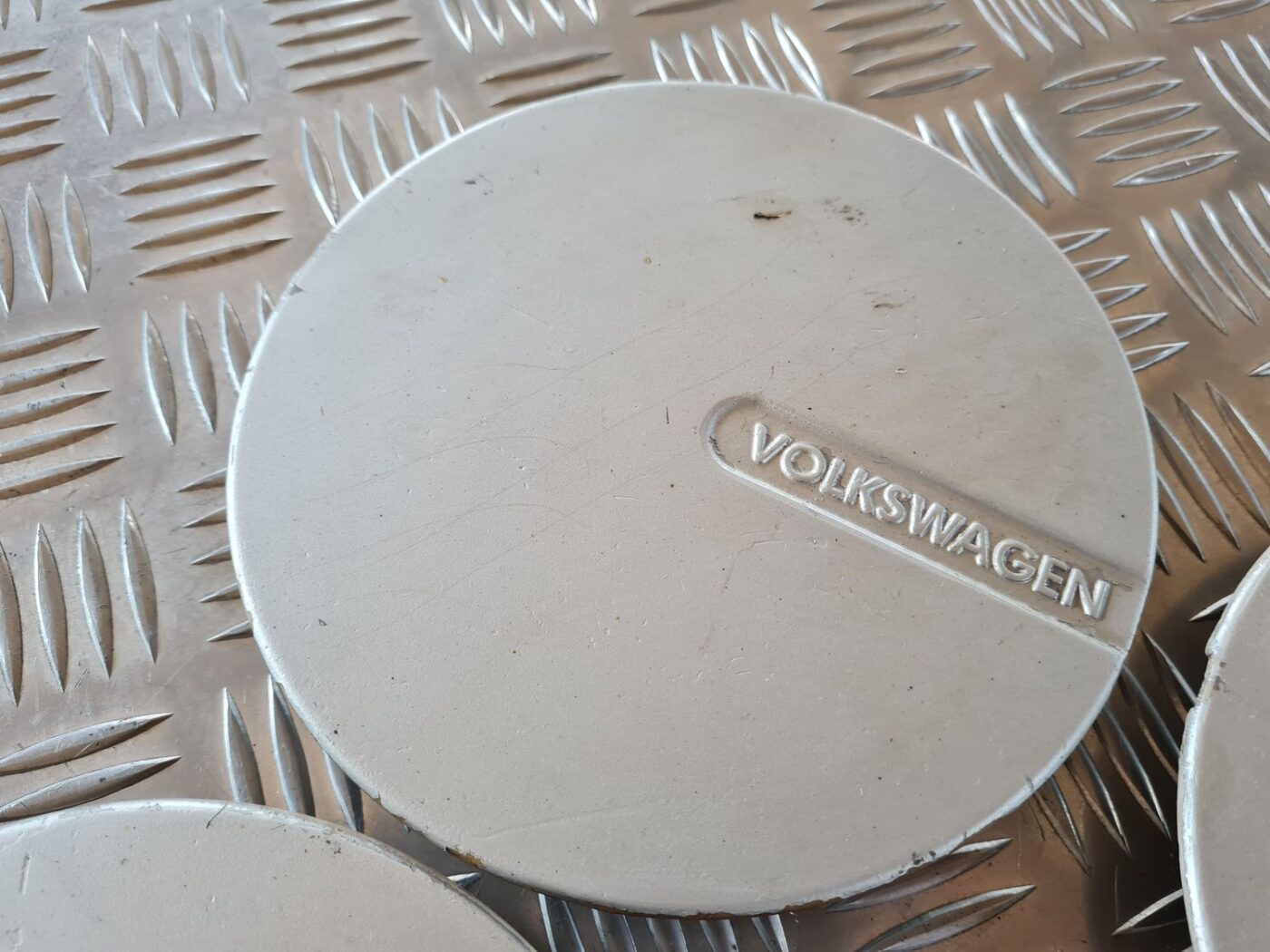 Diska kalpaks priekš VW GOLF IV 1999 6 Diska kalpaks priekš VW GOLF IV 1999