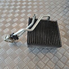 Gaisa kondicionēšanas radiators salonā priekš VW GOLF IV 1999