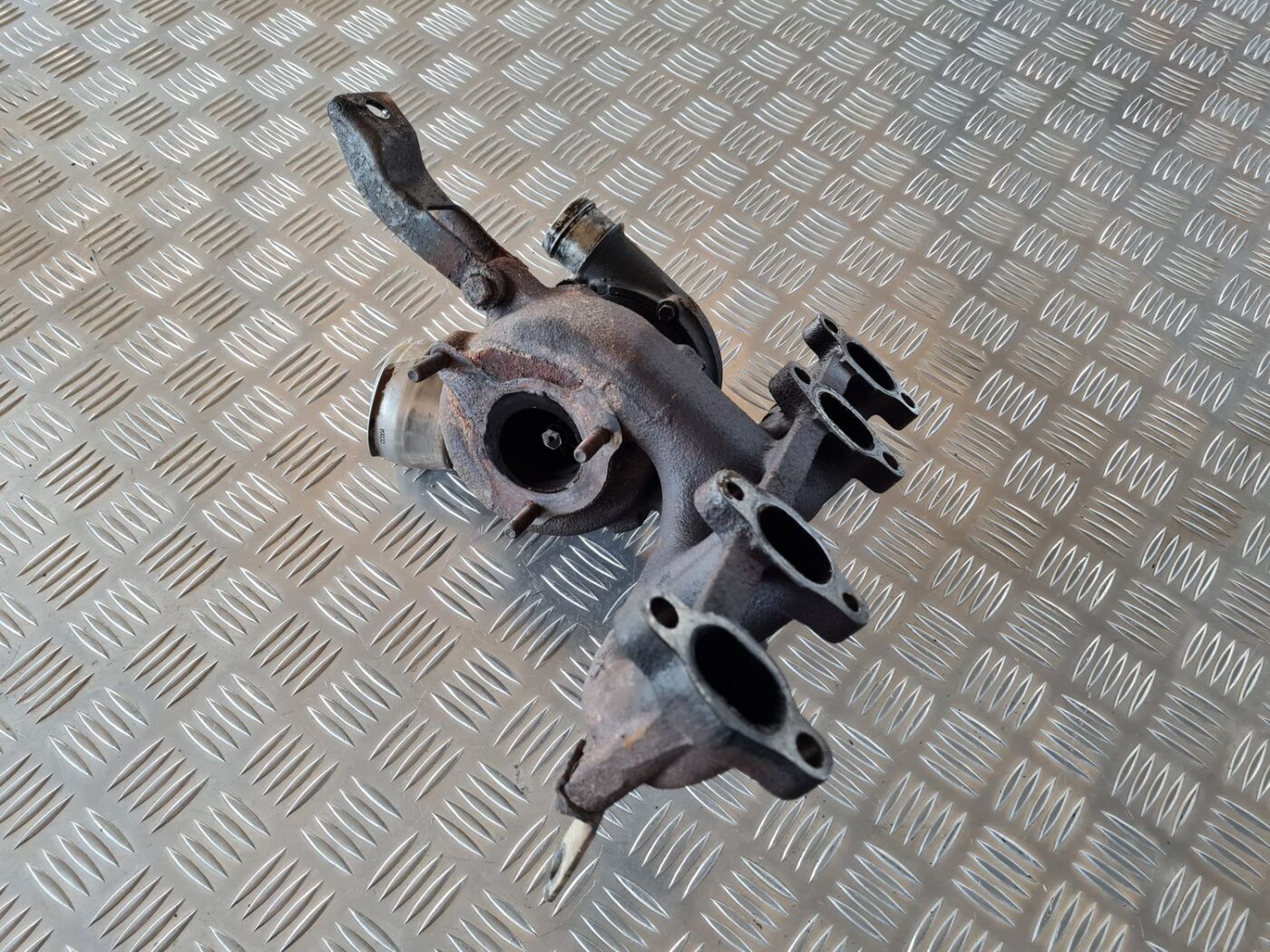 Turbīna priekš VW GOLF IV 1999 5 Turbīna priekš VW GOLF IV 1999