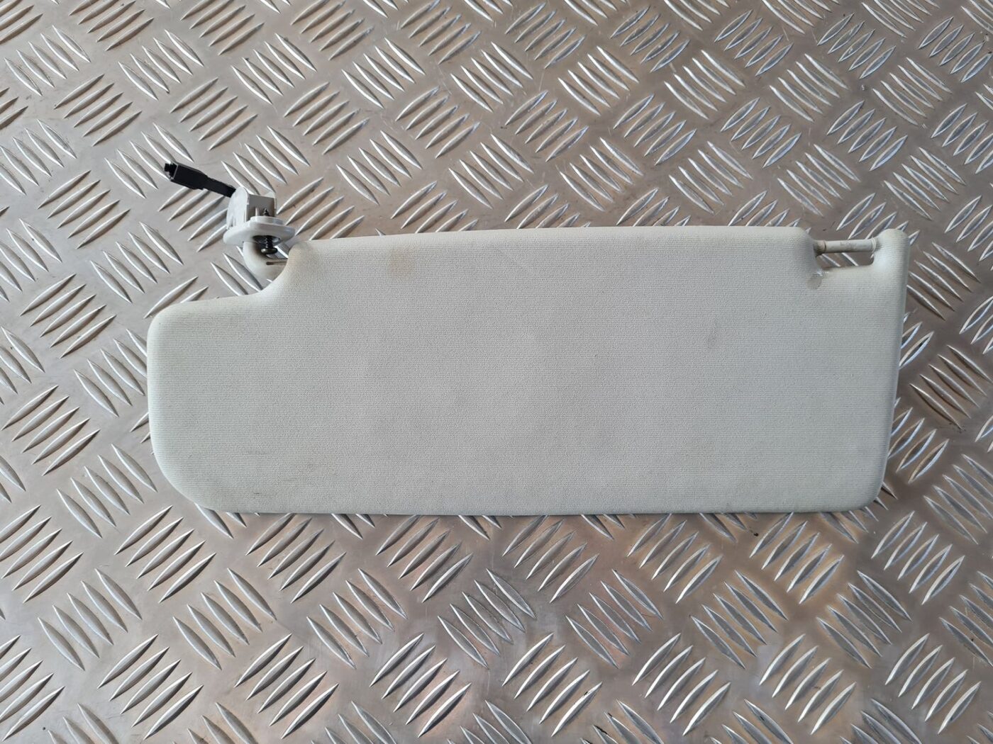 Saules aizsargs priekš VW GOLF IV 1999 3 Saules aizsargs priekš VW GOLF IV 1999