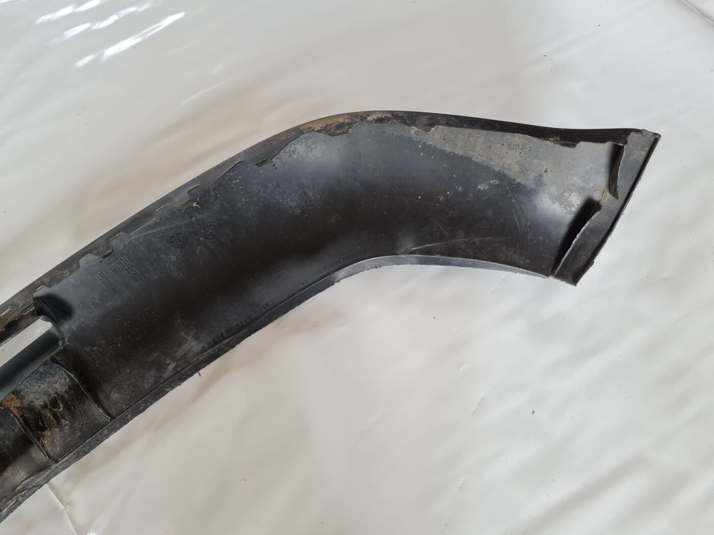 Bufera spoileris priekš VW GOLF IV 1999 5 Bufera spoileris priekš VW GOLF IV 1999