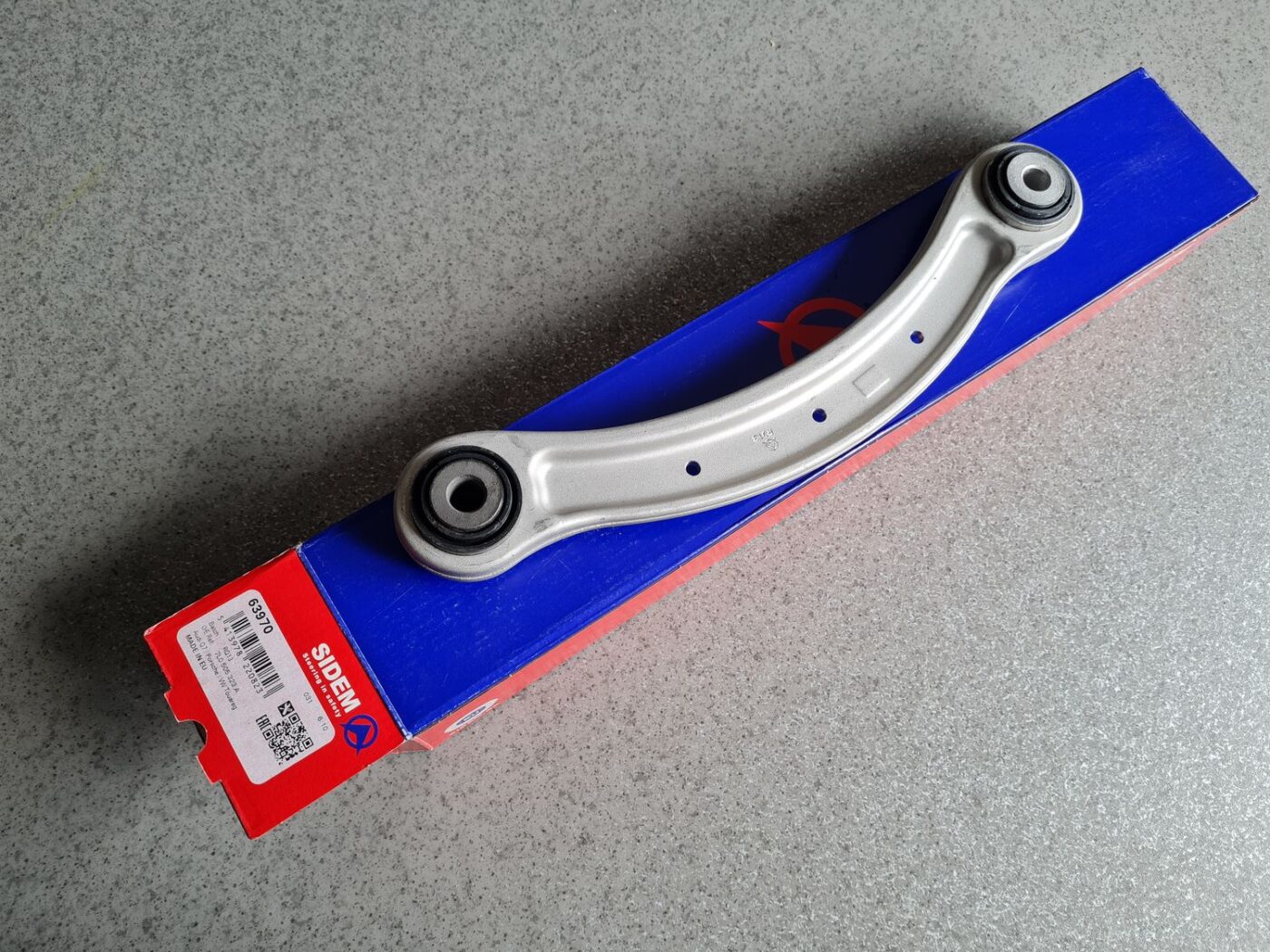 Aizmugures piekares svira priekš 1 Aizmugures piekares svira priekš