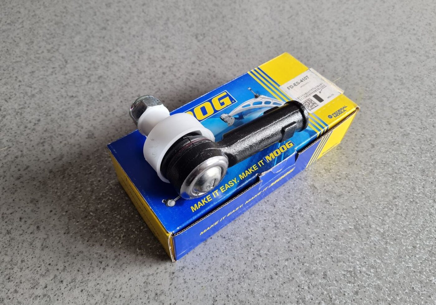 Stūres mehānisma uzgalis priekš 2 Stūres mehānisma uzgalis priekš