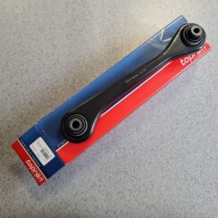 Aizmugures piekares svira priekš