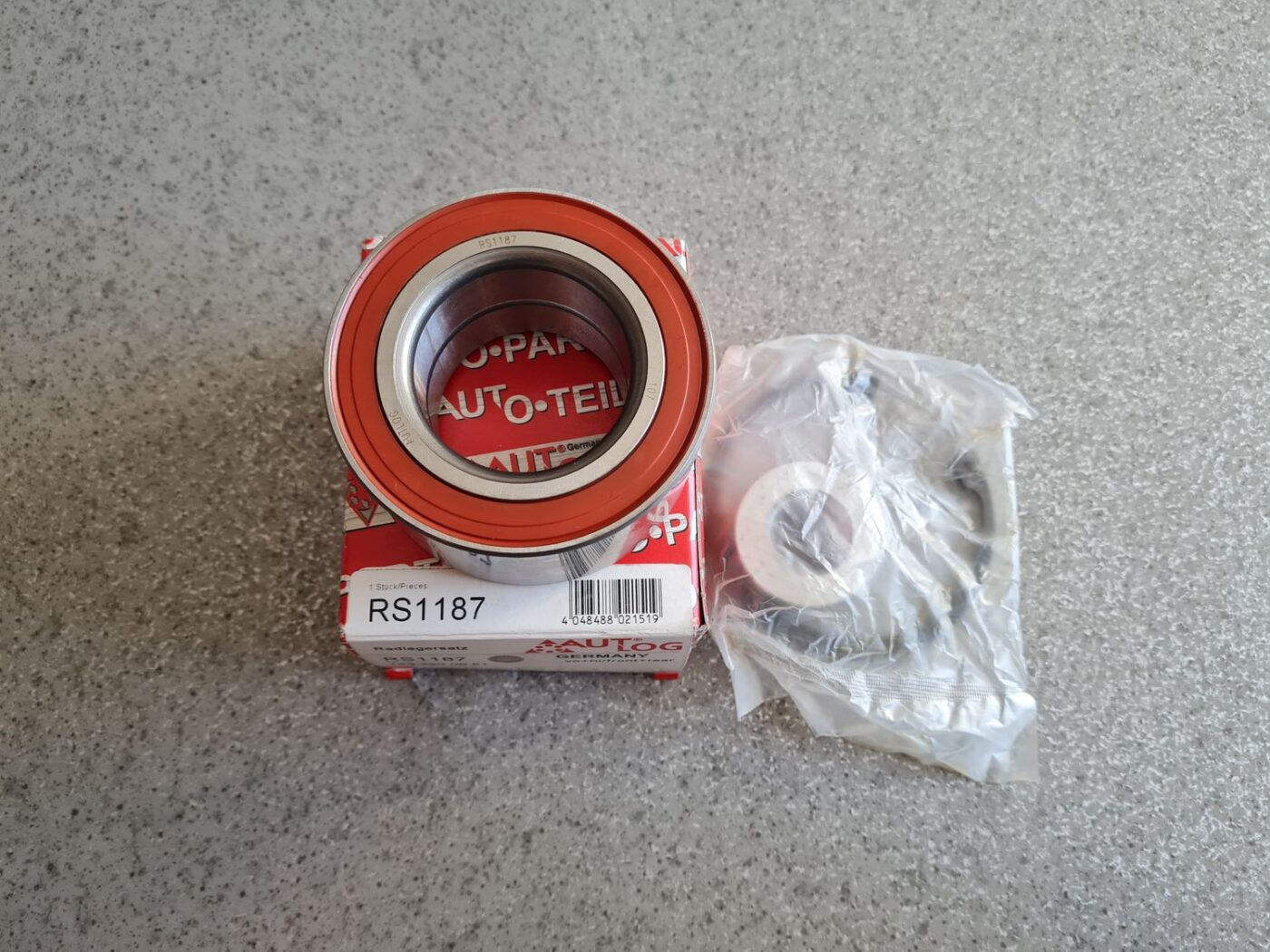 Riteņa rumbas gultnis priekš 1 Riteņa rumbas gultnis priekš