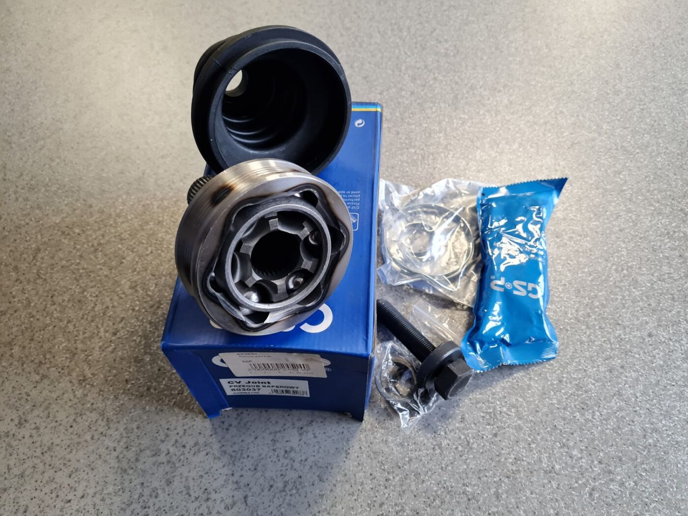 Ārējais pusases šarnīrs priekš 2 Ārējais pusases šarnīrs priekš