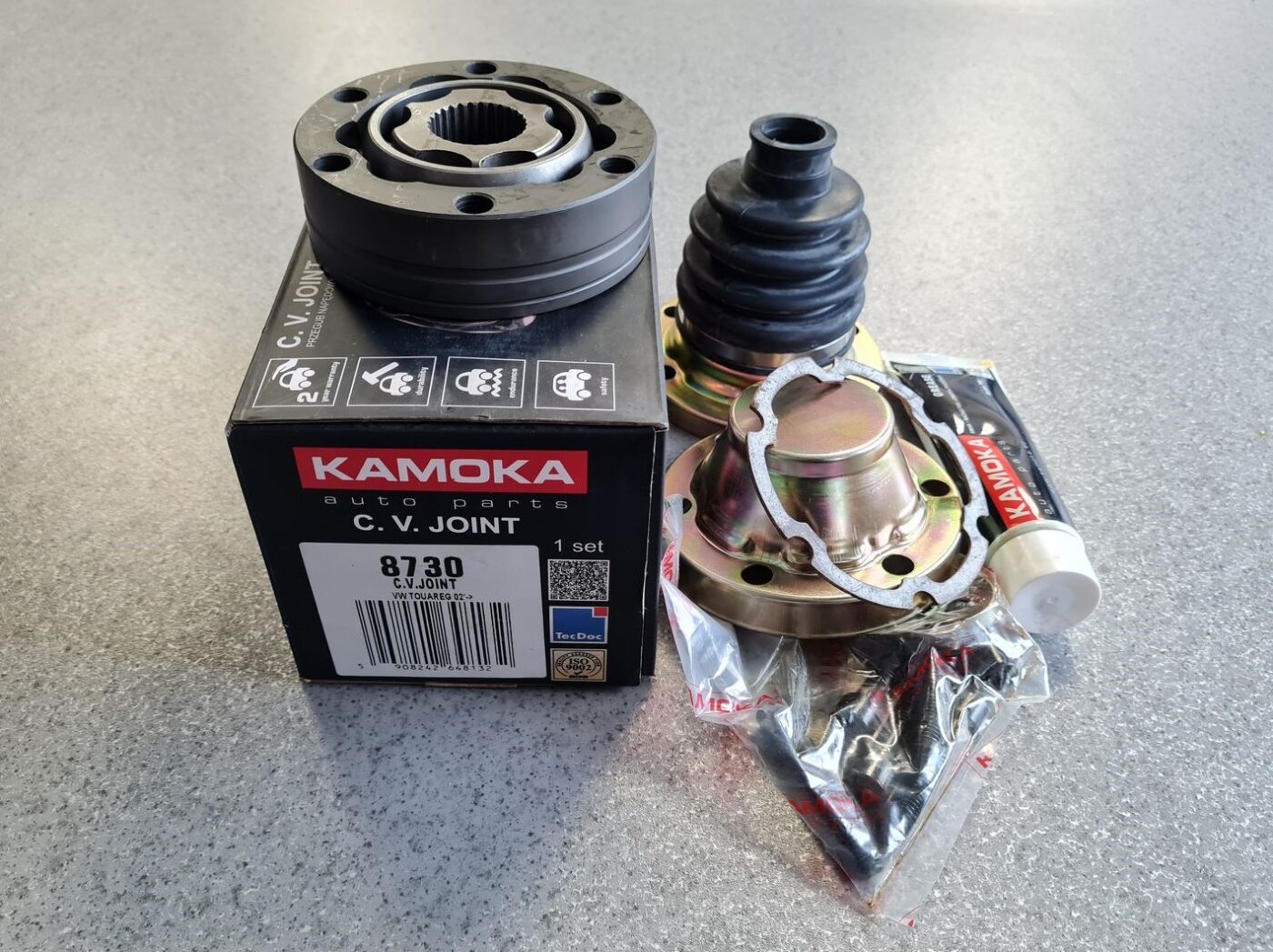 Iekšējais pusases šarnīrs priekš 2 Iekšējais pusases šarnīrs priekš