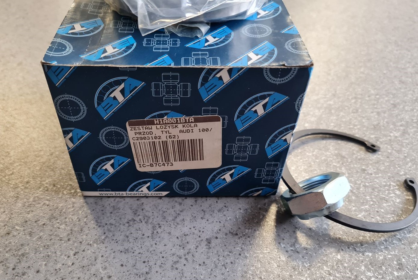 Riteņa rumbas gultnis priekš 2 Riteņa rumbas gultnis priekš