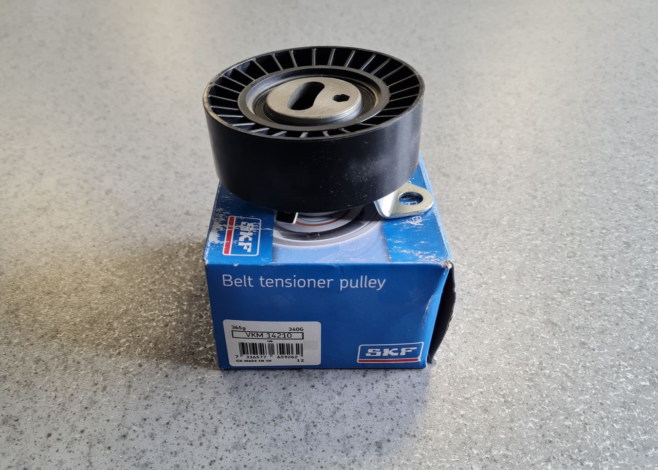 Spriegotājrullītis priekš 1 Spriegotājrullītis priekš