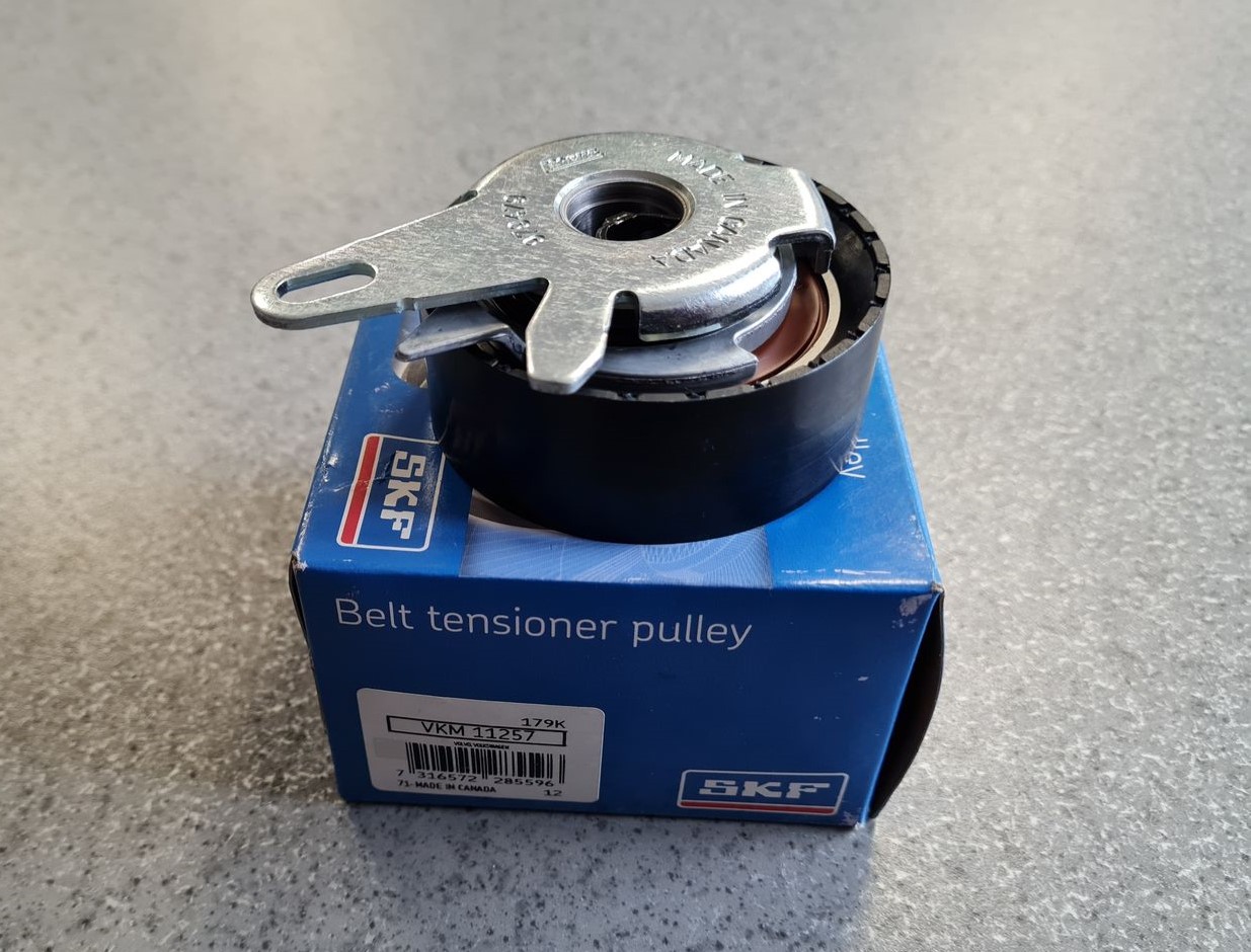 Spriegotājrullītis priekš 1 Spriegotājrullītis priekš