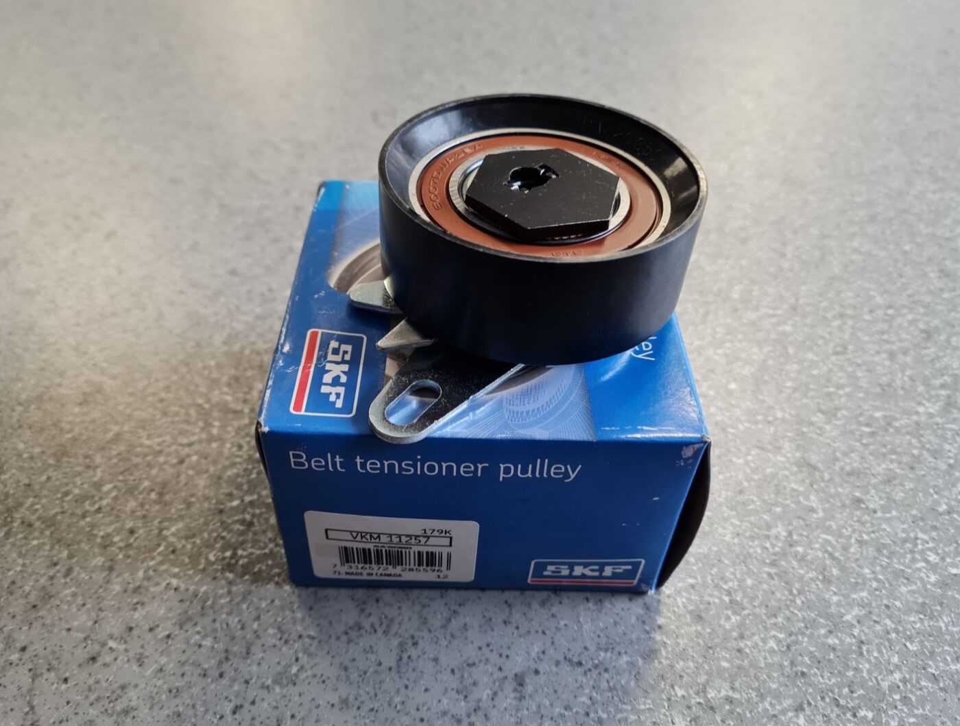 Spriegotājrullītis priekš 2 Spriegotājrullītis priekš