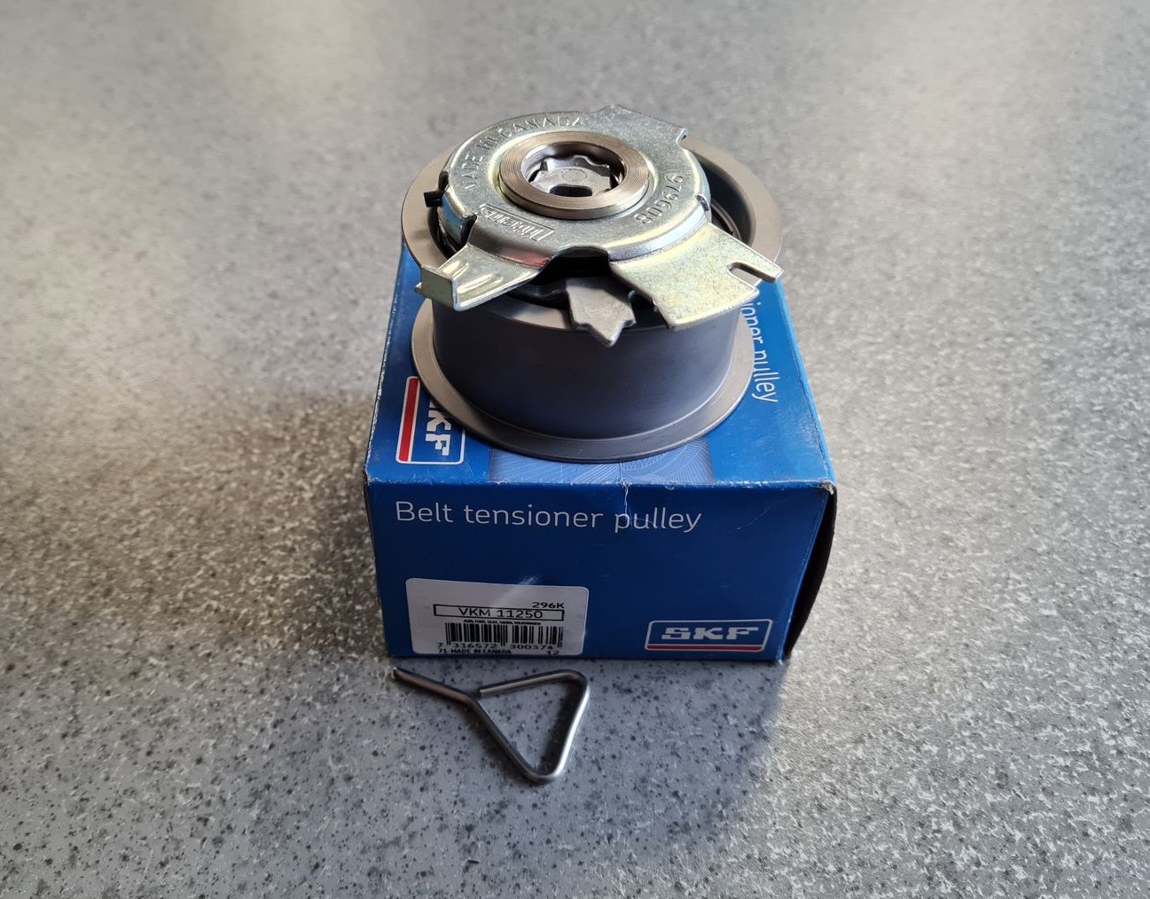 Spriegotājrullītis priekš 1 Spriegotājrullītis priekš